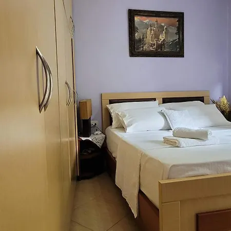 Guest house Makos